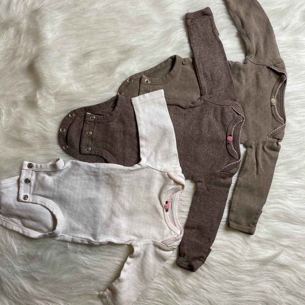 Newborn onsies